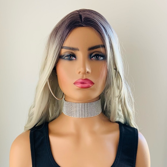 22” Ombre Platinum “Put On & Go” Premium Fiber Wig - Picture 9 of 12